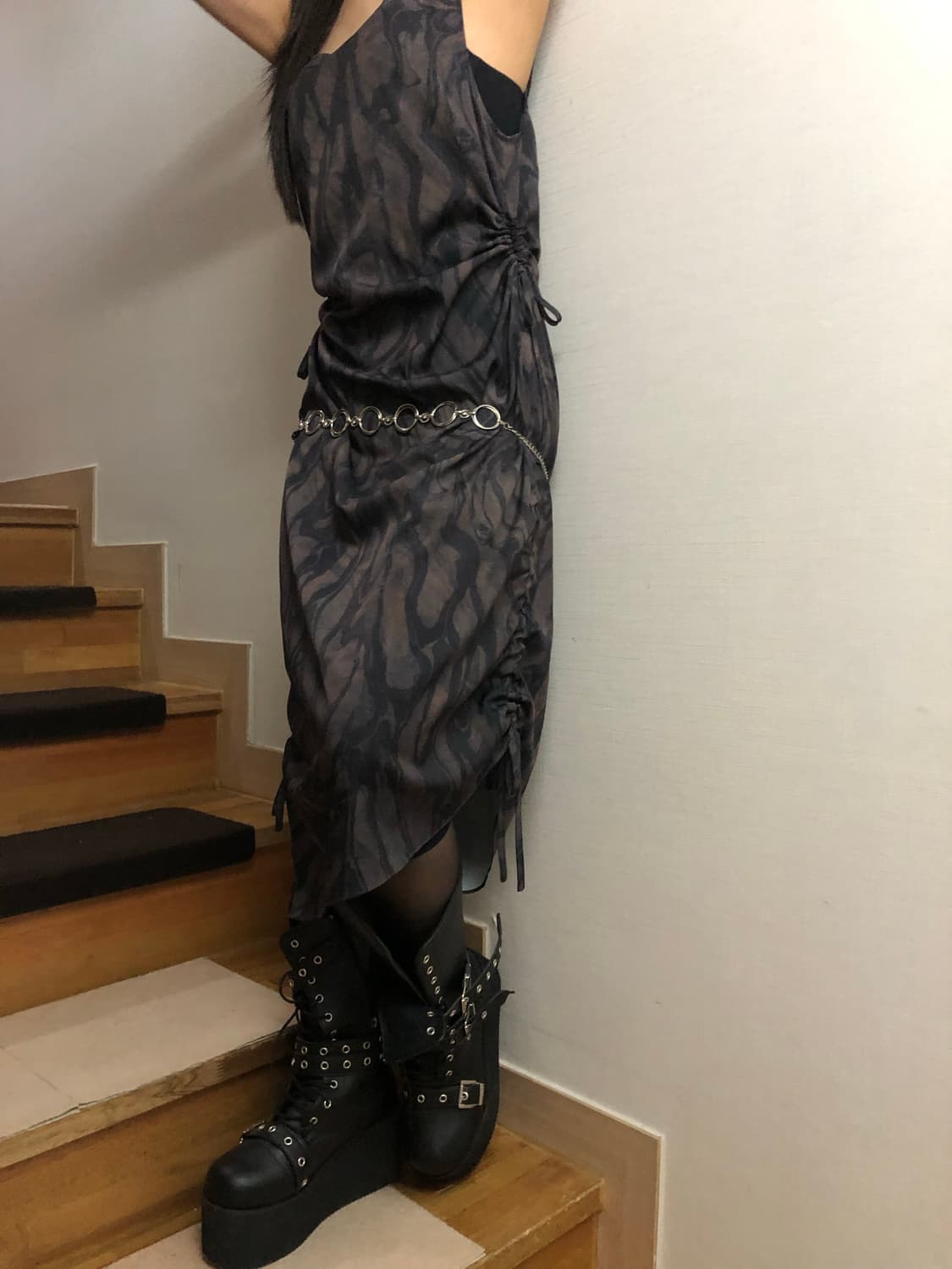 빈티지 딥 그레이 브라운 펑크 셔링 원피스 상품이미지5