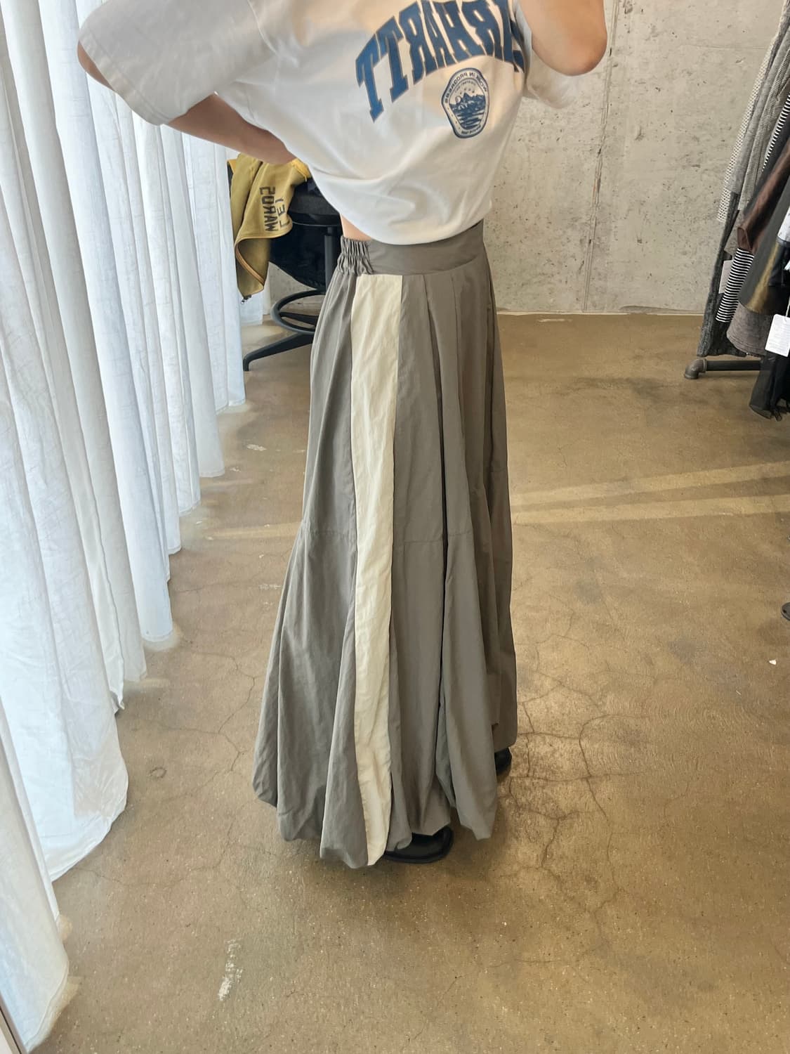 롱 벌룬 스커트 그레이 상품이미지2