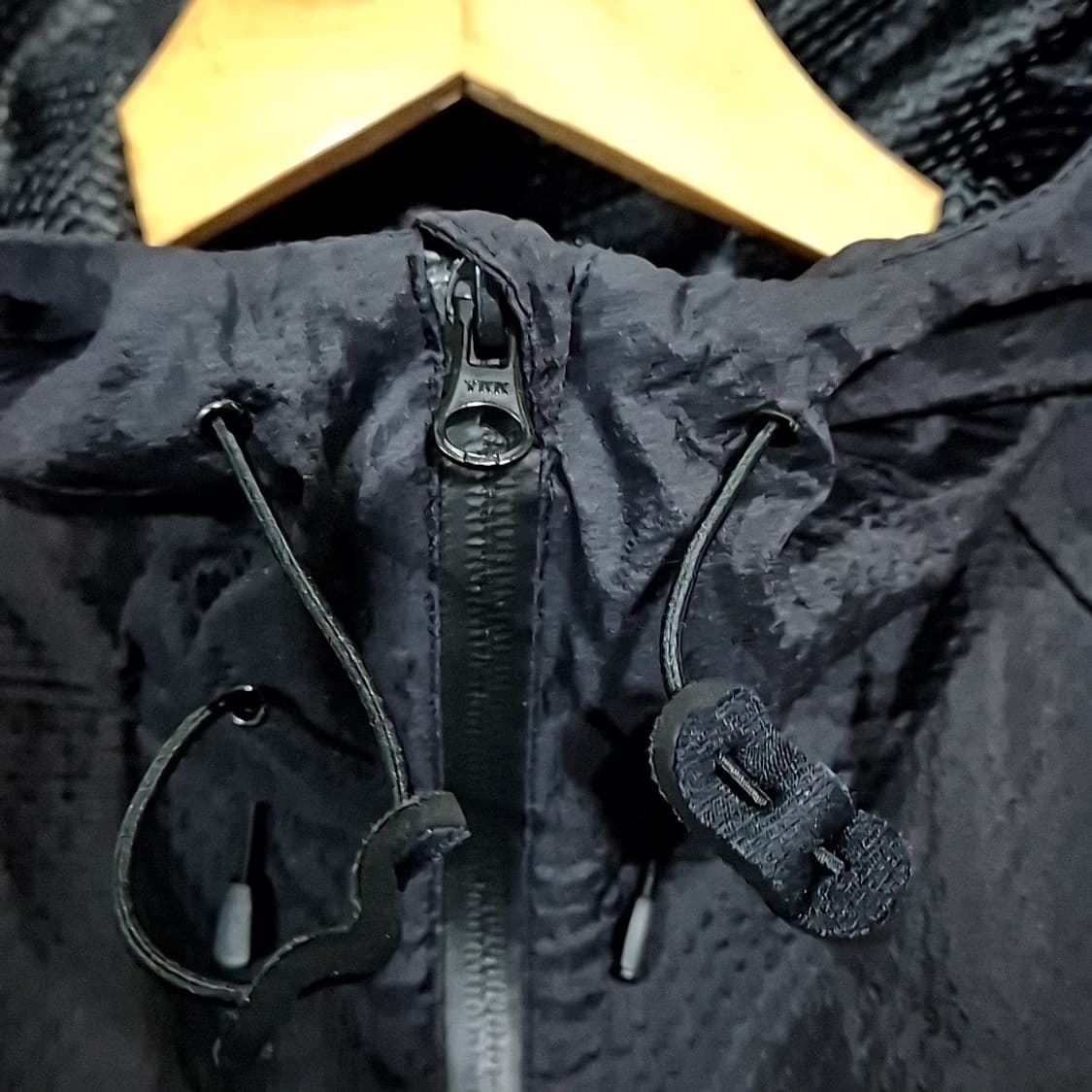 나이키 테크팩 바람막이 상품이미지4