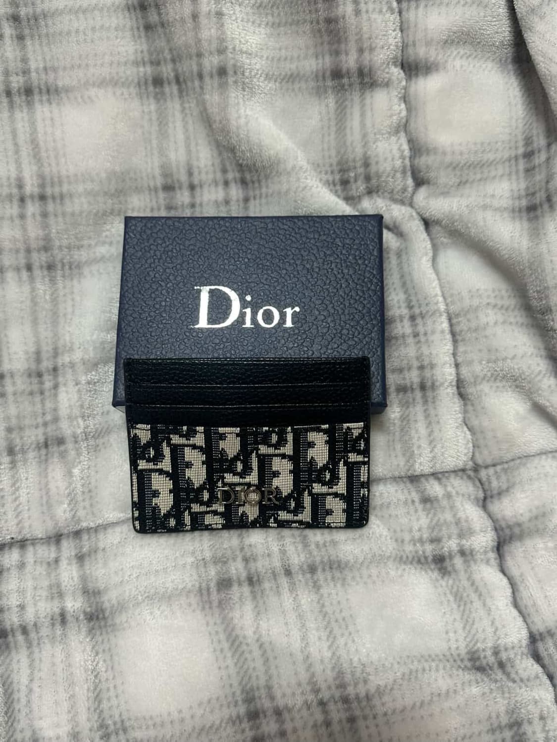 디올 오블리크지갑 상품이미지1