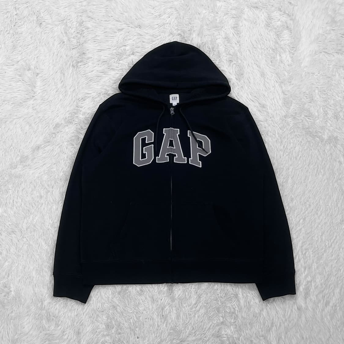 갭 Gap 스펠 로고 후드집업 블랙 상품이미지2