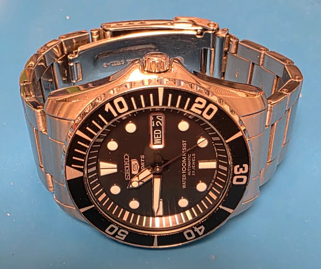세이코 (SEIKO) 베이비스모 C다이버 블랙 오토메틱 스켈레톤 백 시계 상품이미지4