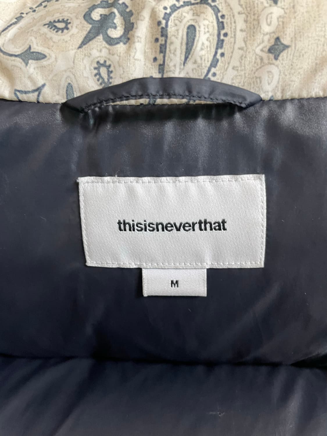 디스이즈네버댓 반다나 패딩 M 상품이미지5