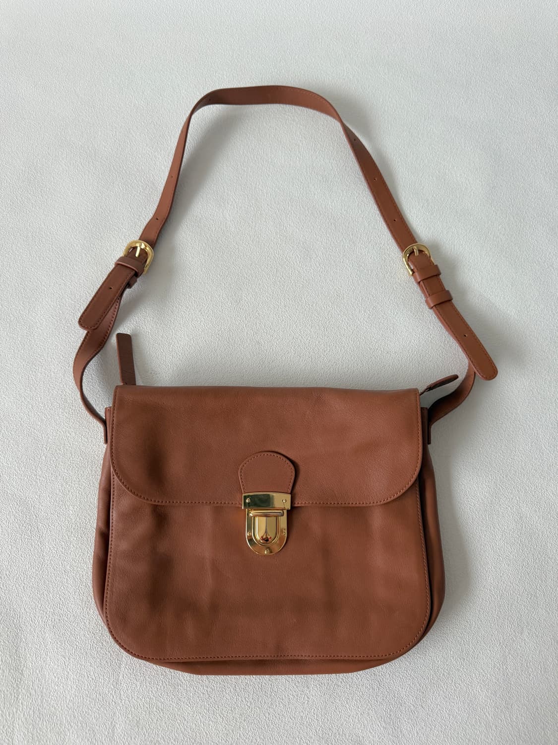 Pre owned 레더 숄더 크로스백 상품이미지2