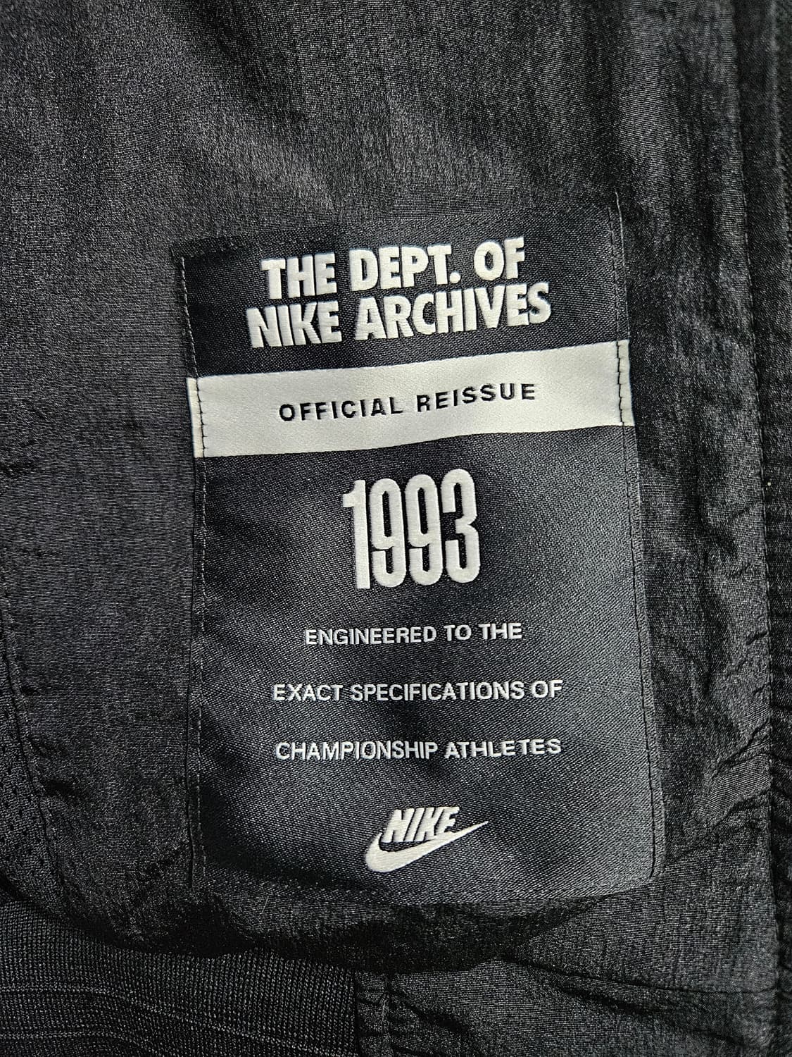 나이키 자수로고 블랙 남성 95~100 이노락 집업자켓  상품이미지9