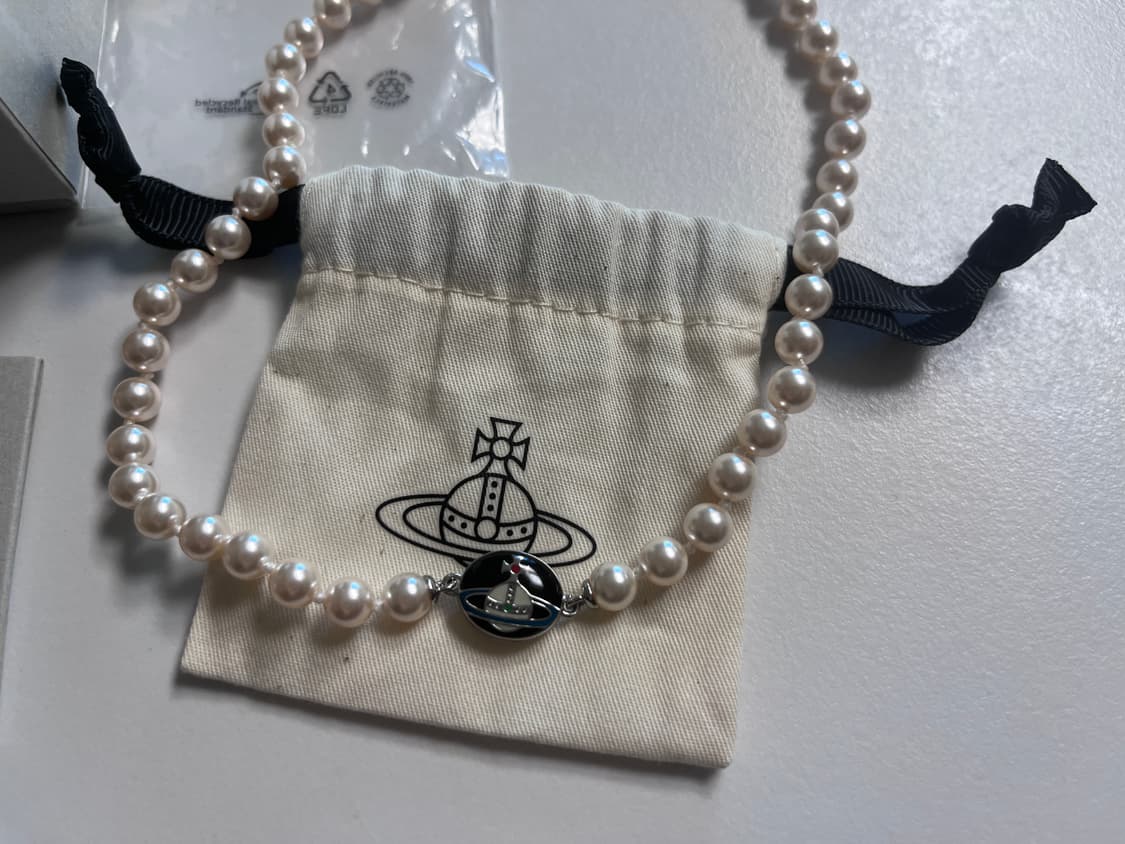 비비안웨스트우드 로엘리아 진주목걸이 블랙 실버 상품이미지2