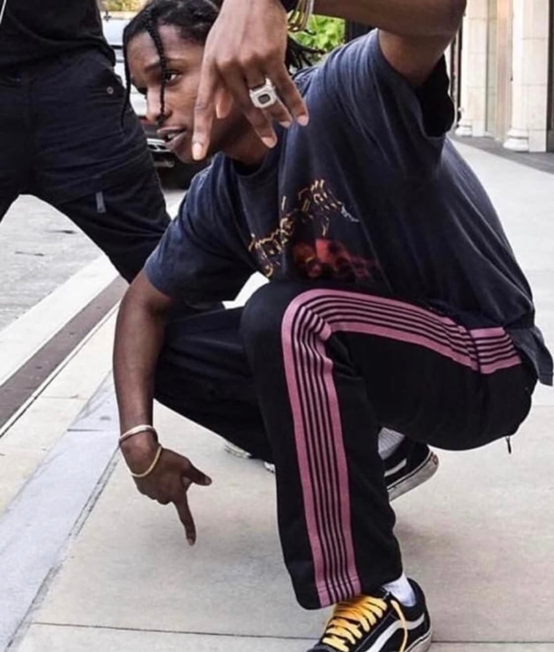 니들스 트랙팬츠 내로우 L 상품이미지5