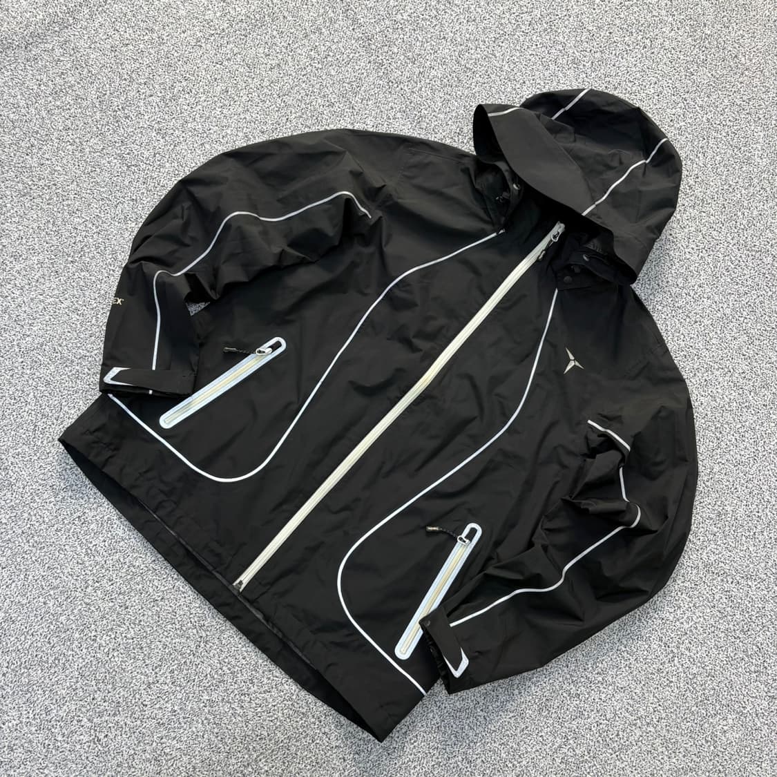 105 트렉스타 고어텍스 후드 바람막이 0401J 상품이미지1