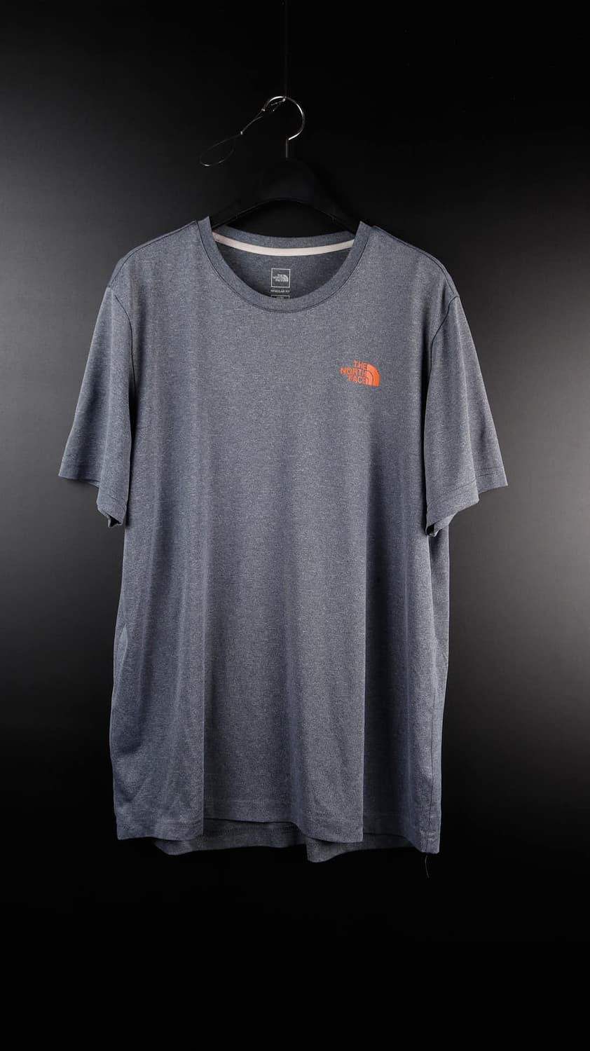 노스페이스 회색 반팔 상품이미지1