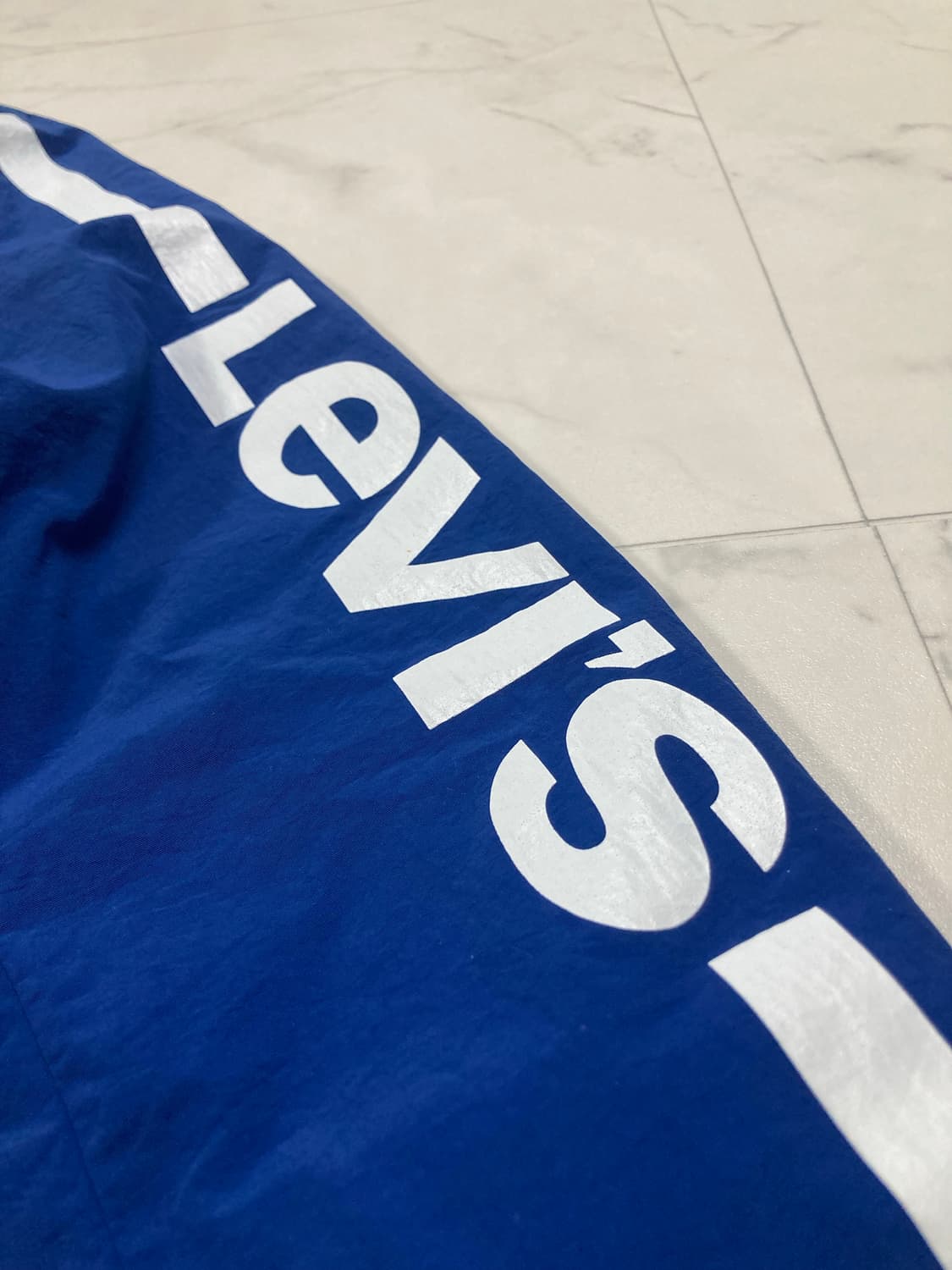 (거의 새것)리바이스 히든 후드 바람막이 105-110 상품이미지6