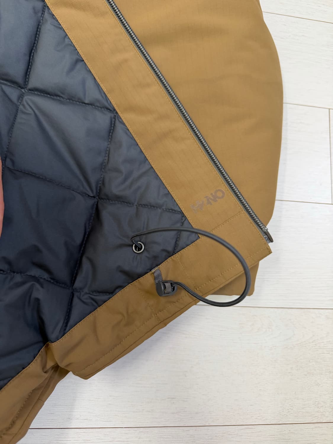 파타고니아 멘즈쉐도우 L 사이즈  상태 8.3/10  사진찍고 절대 안입 상품이미지8