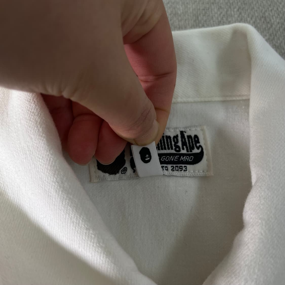 95 베이프 화이트 데님 사이드 라인 자켓  상품이미지4