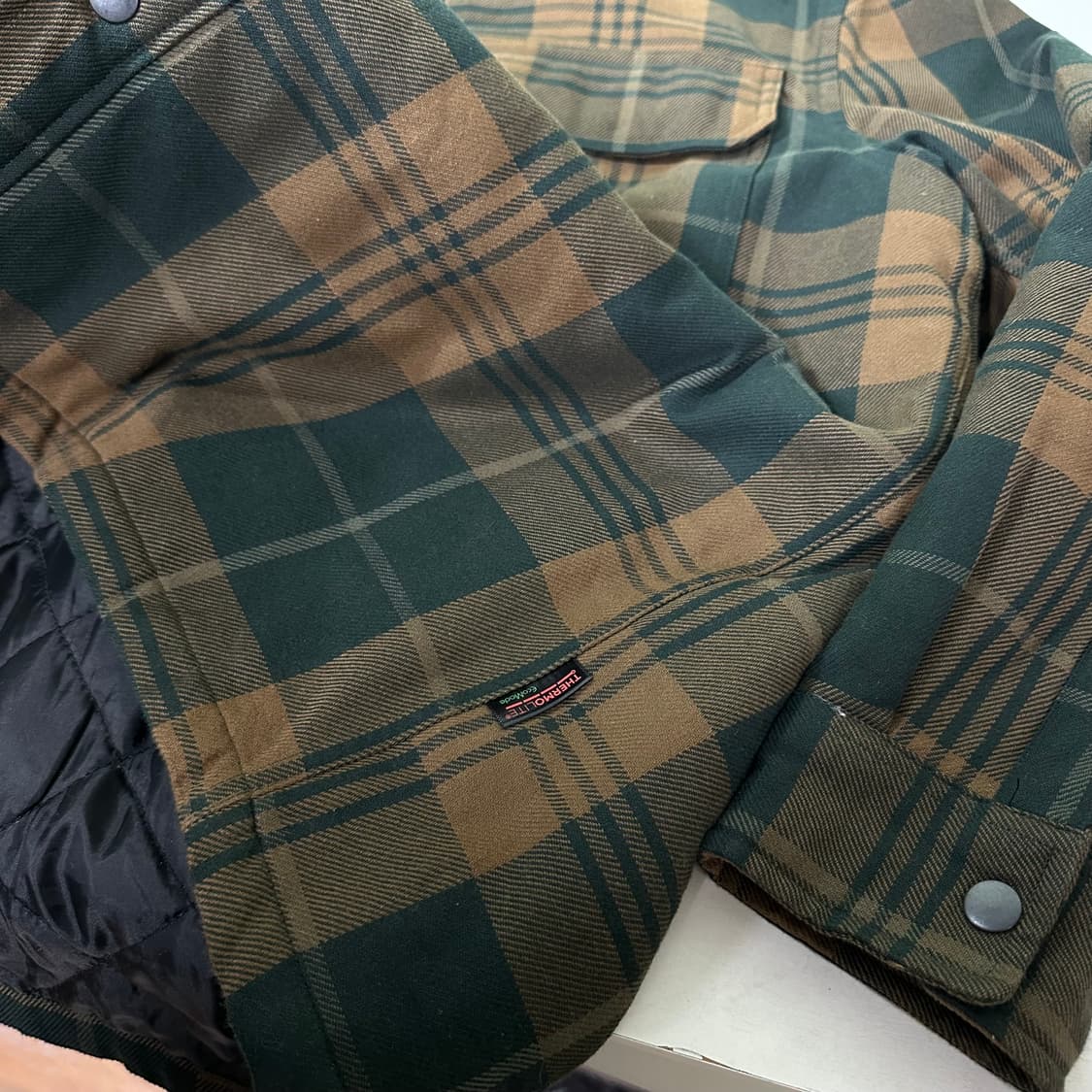 M-L 흐앤므 H&M 투포켓 오버핏 가벼운누빔 체크셔츠자켓 상품이미지4