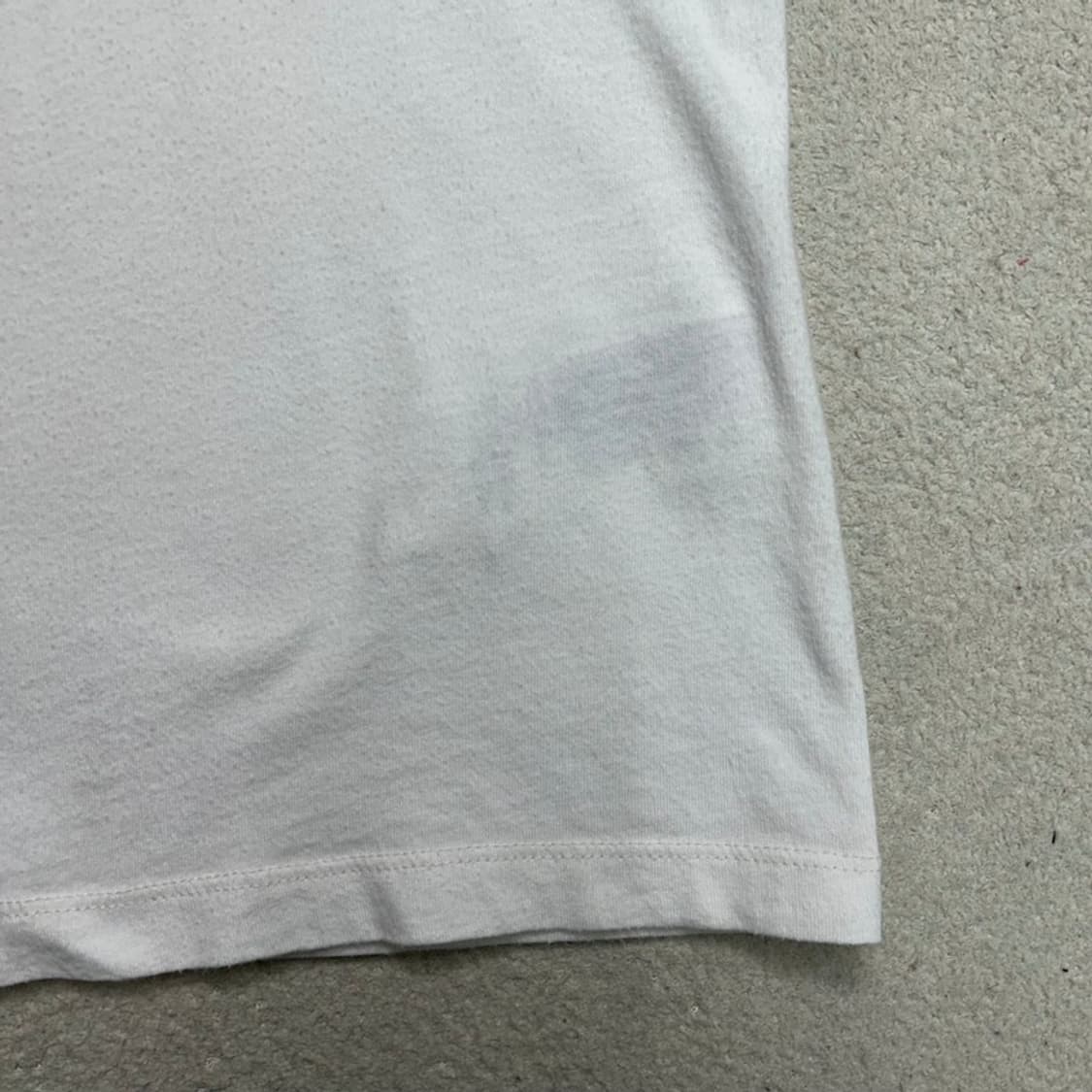 ABERCROMBIE & FITCH 센터로고 화이트 반팔티 M 상품이미지3