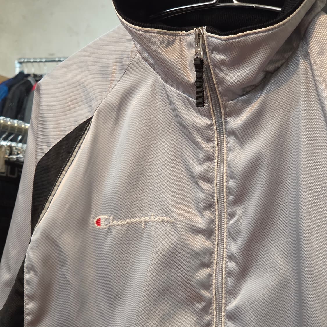 챔피온 일본판 올드스쿨 실버 바람막이 상품이미지3