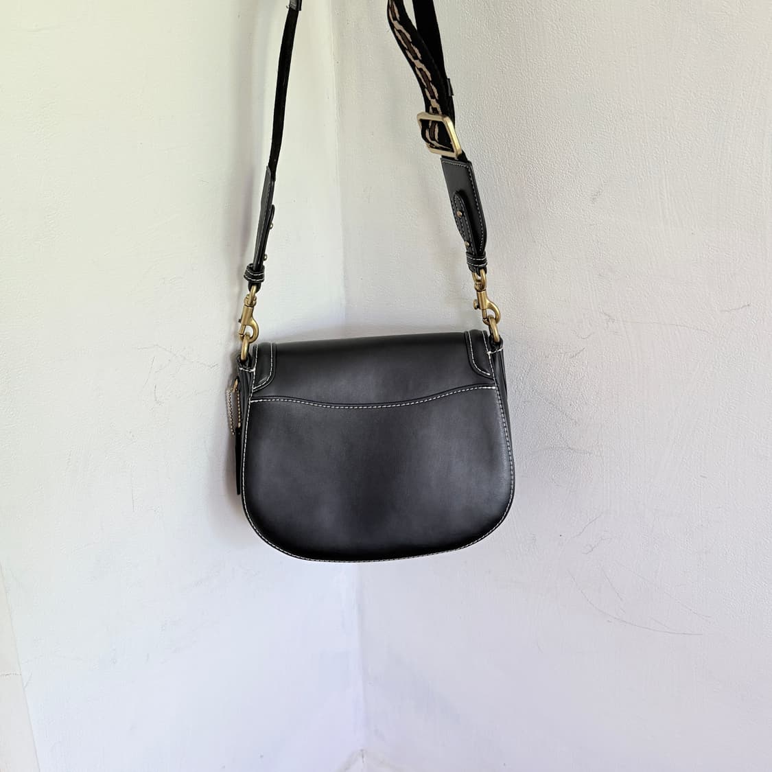 Coach beat saddle bag 상품이미지9