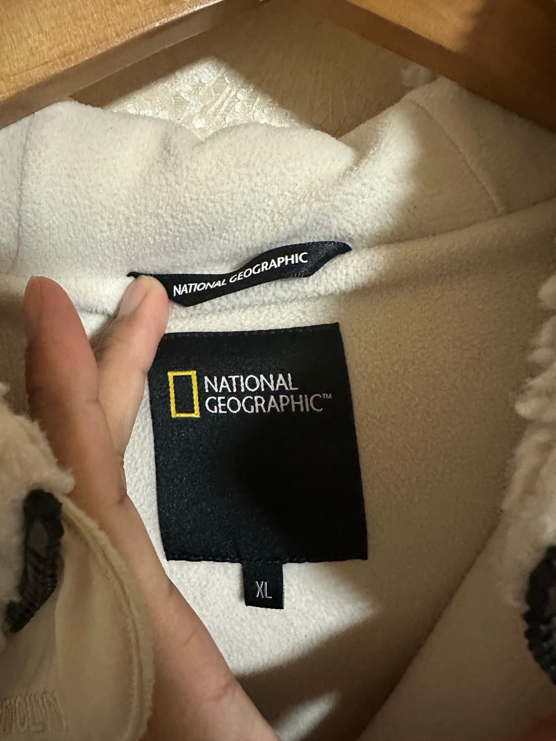 내셔널지오그래픽 뽀글이 후리스 105 아이보리 판매 상품이미지2