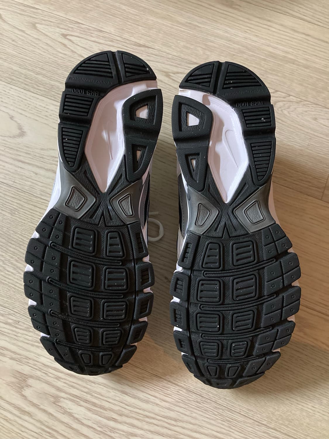 270 나이키 이니시에이터 상품이미지8