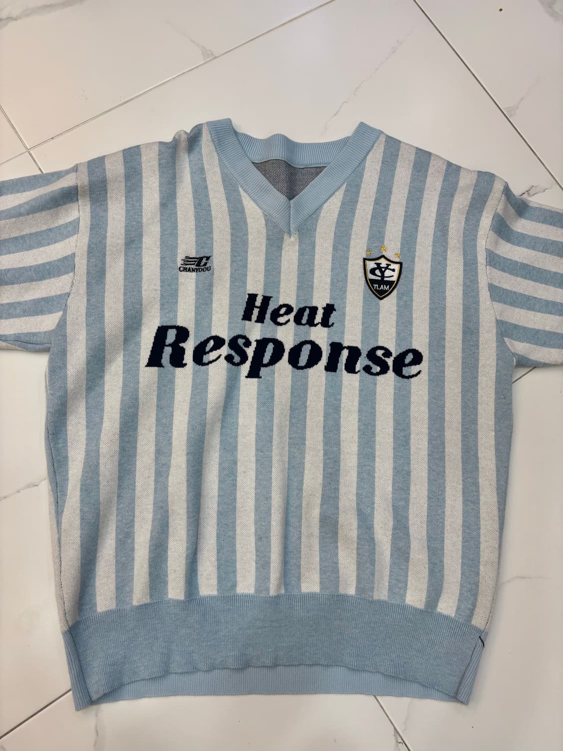 스포티st 브이넥 니트 상품이미지2