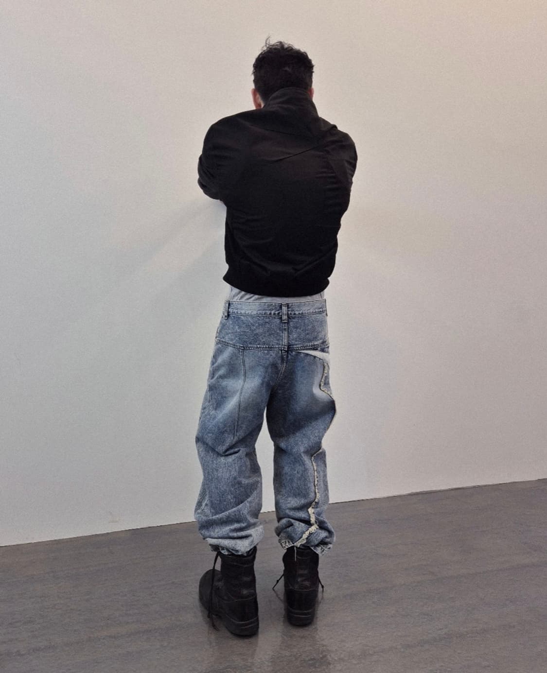 퍼스널 오브젝트 임발란스 레더 데님 (2사이즈) 상품이미지3