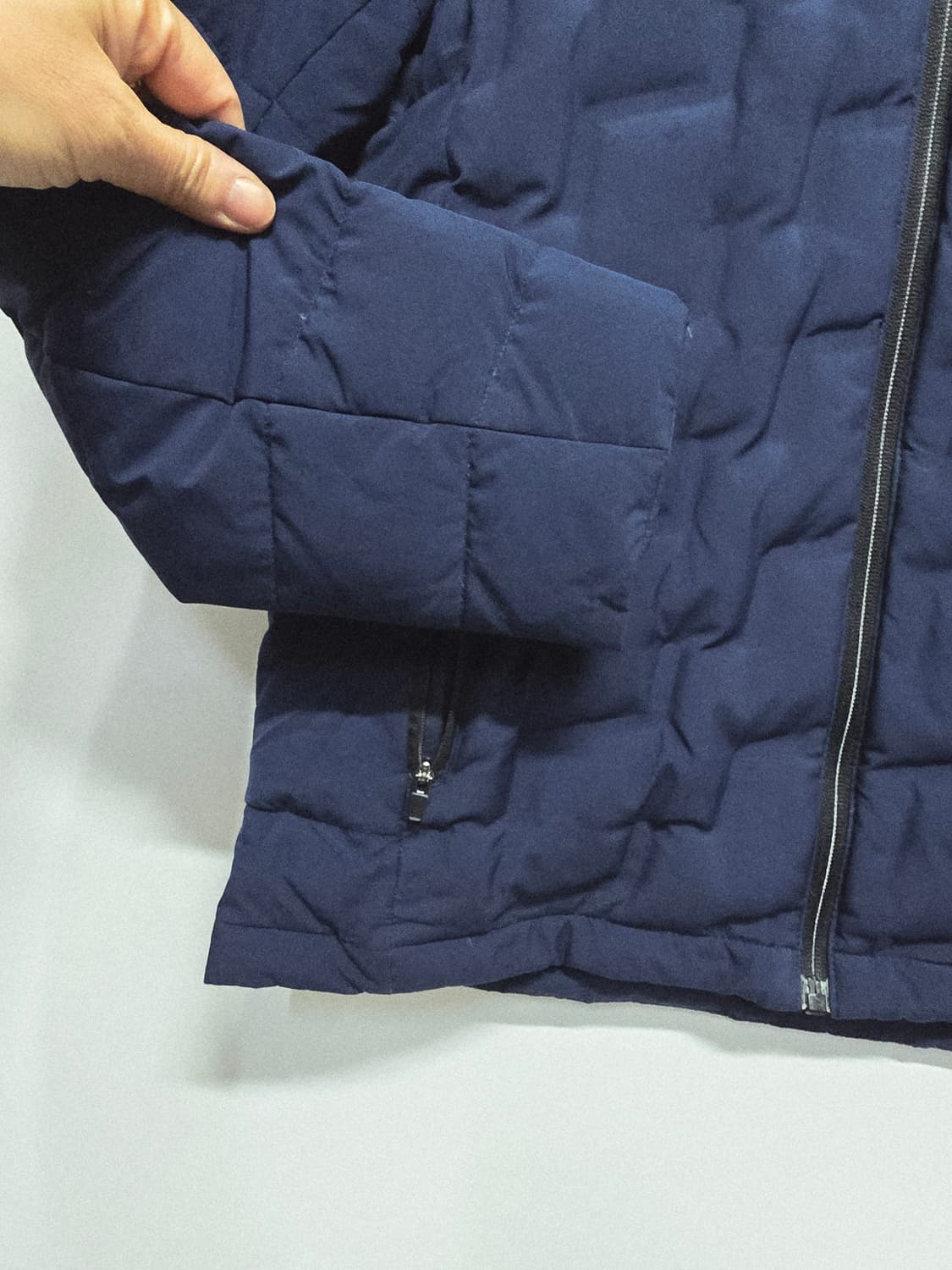 K2 남성 네이비 경량 패딩 점퍼95 상품이미지3