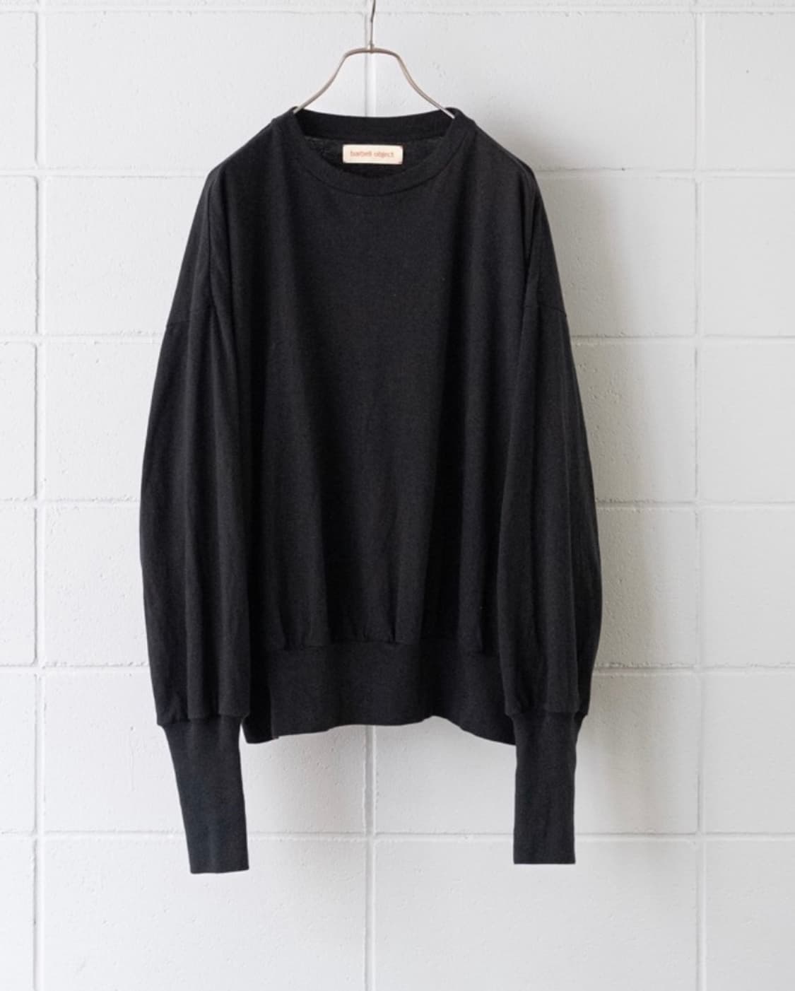 바벨 오브젝트 니트 상품이미지1