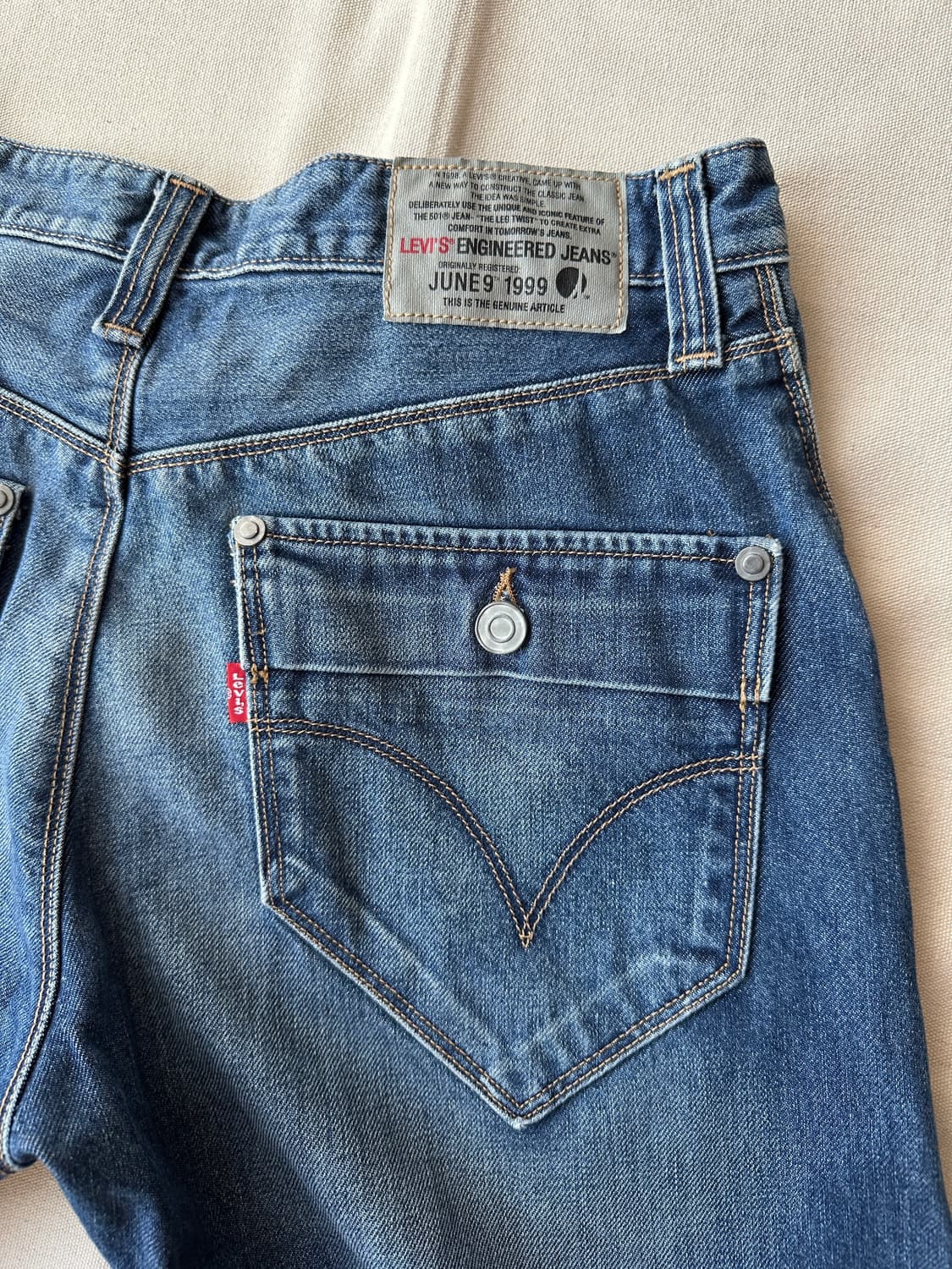 리바이스 엔지니어드진 00s 3D 트위스트 30x32 상품이미지5