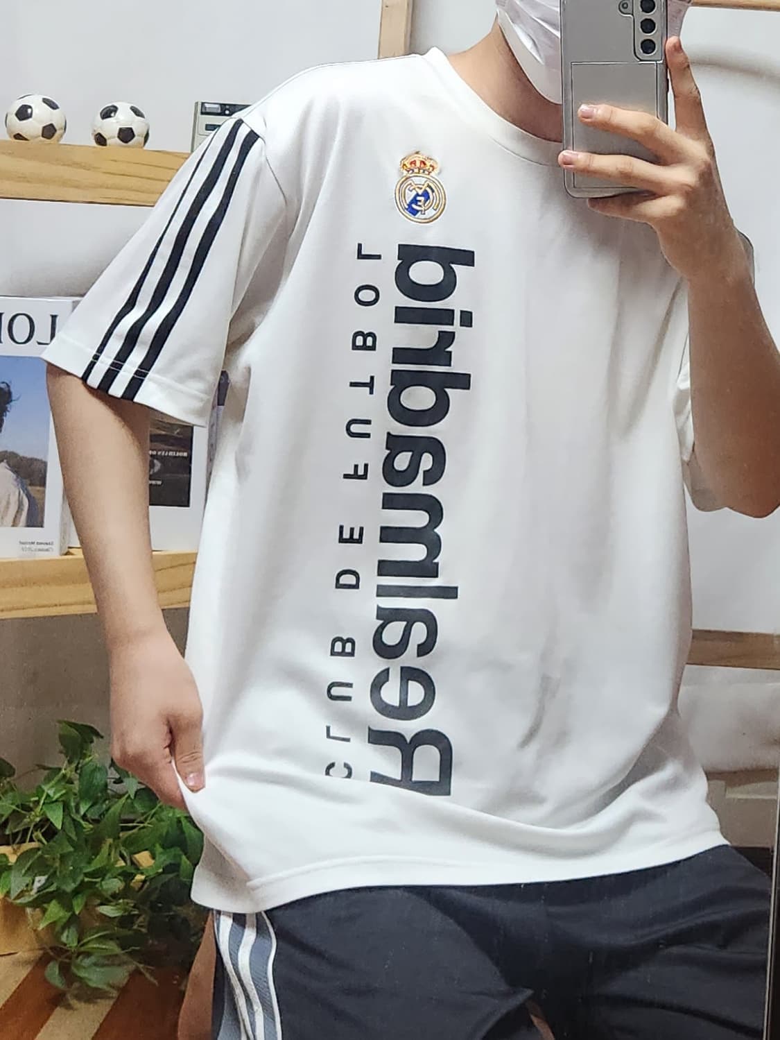 아디다스 레알마드리드 유니폼 반팔 티셔츠 블록코어 삼선 상품이미지3