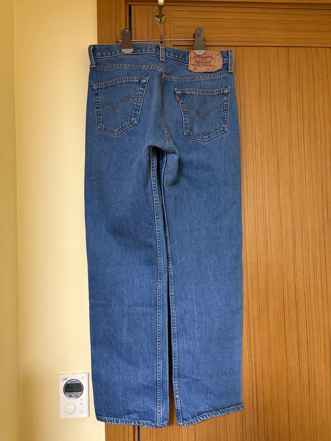 리바이스 501 스톤워싱 중청 데님  상품이미지2