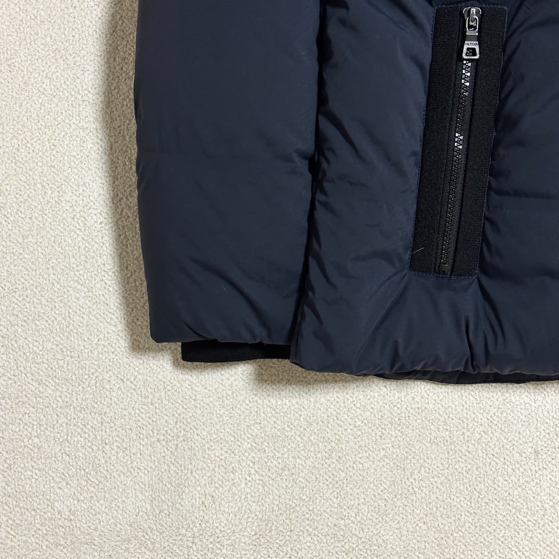 타미힐피거 베이직 후드 다운 봄버 점퍼 상품이미지4