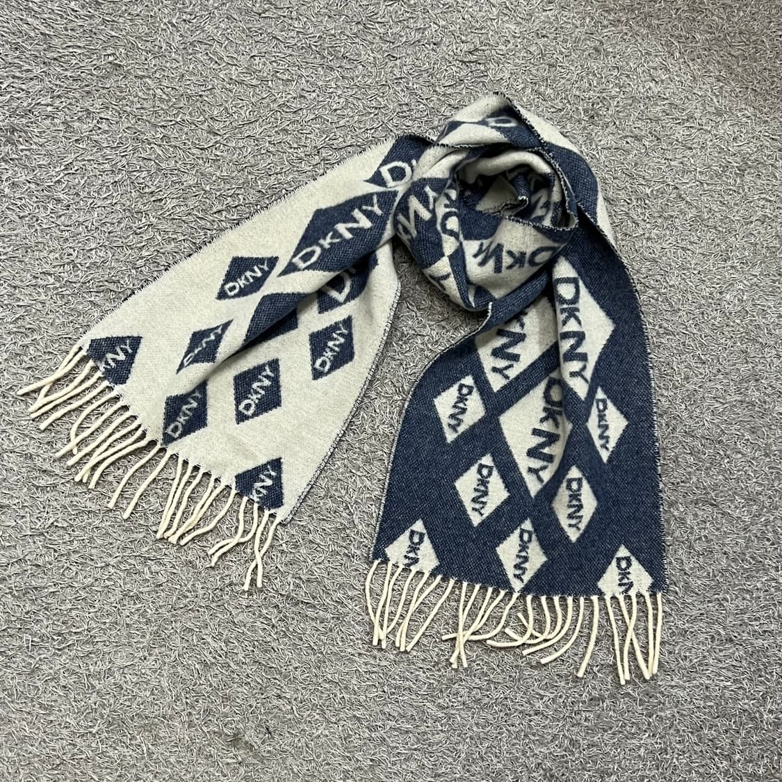 Dkny 머플러 상품이미지1