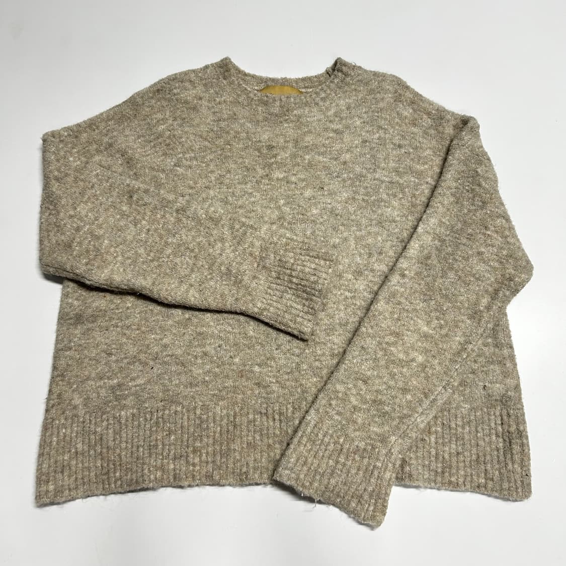 마뗑킴 모헤어 알파카 니트 상품이미지1