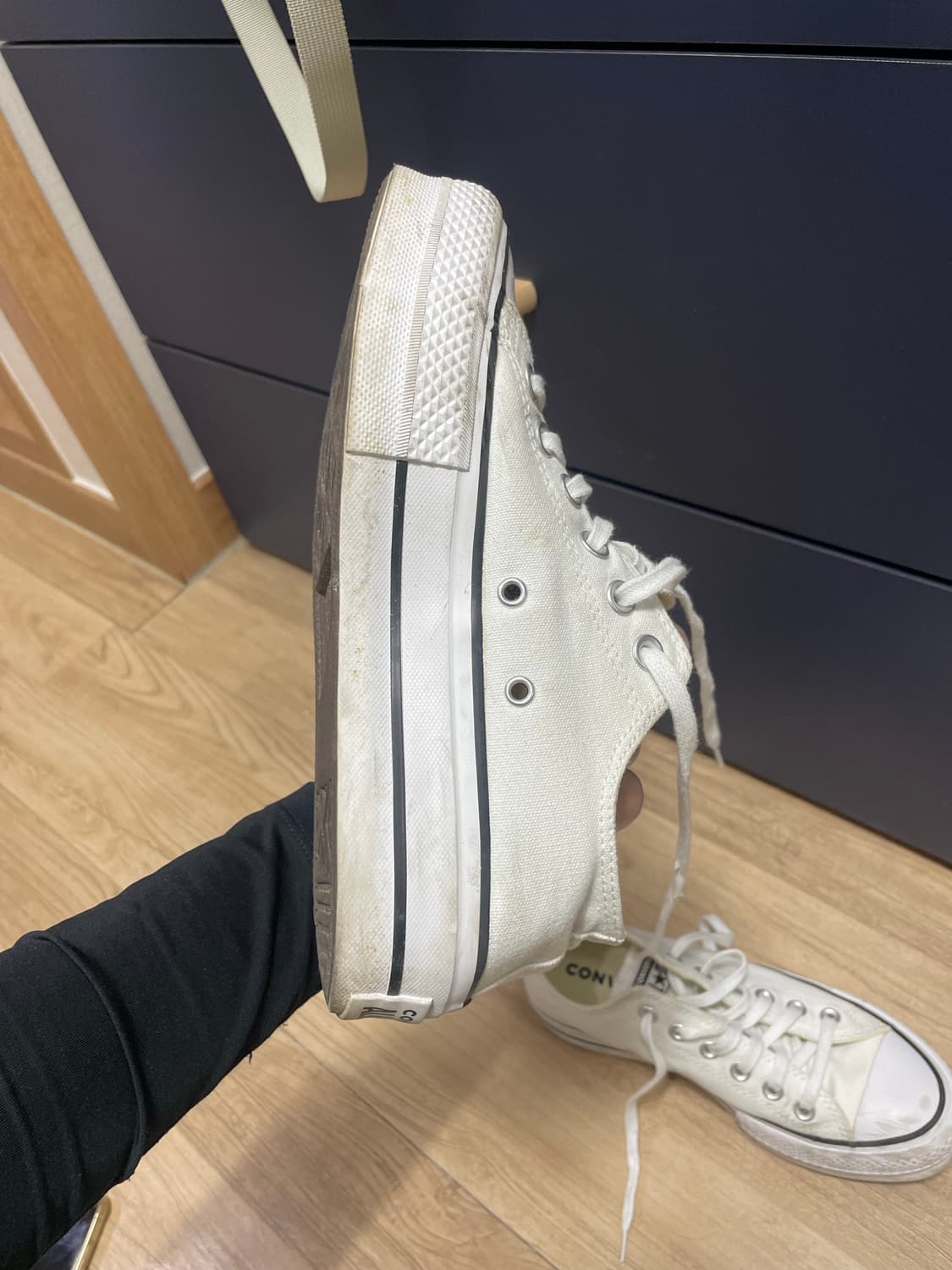 정품 컨버스 척테일러 로우 단화 스니커즈 240 상품이미지4