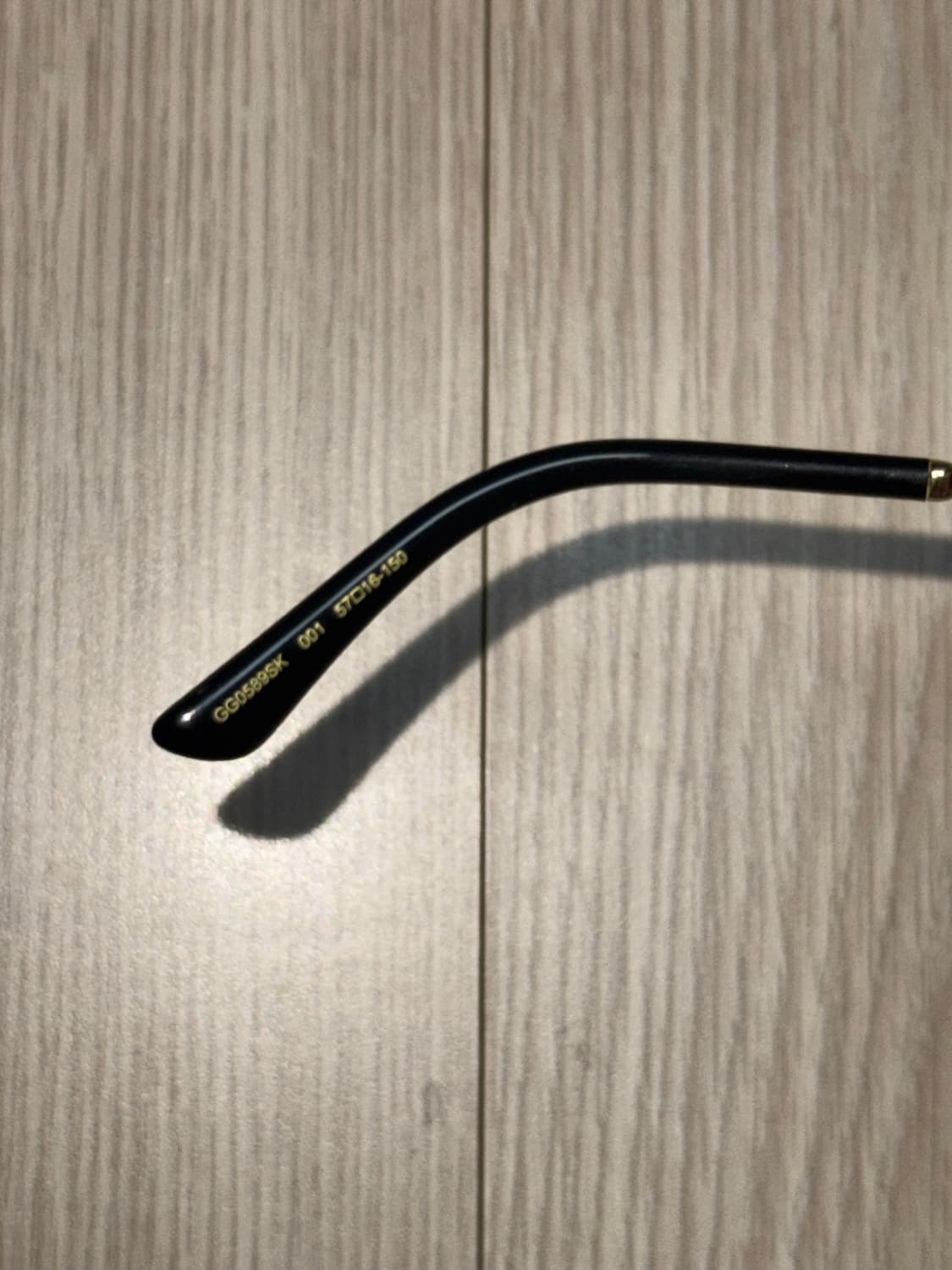 구찌 선글라스 GG0589SK 001 상품이미지9