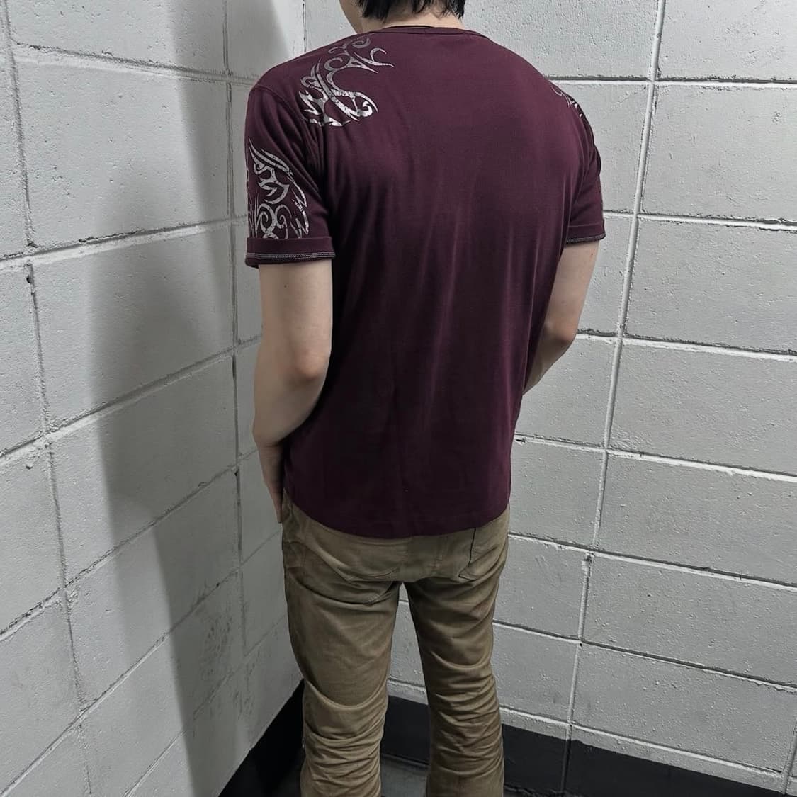 Nicole club burgundy tribal v-neck 상품이미지6