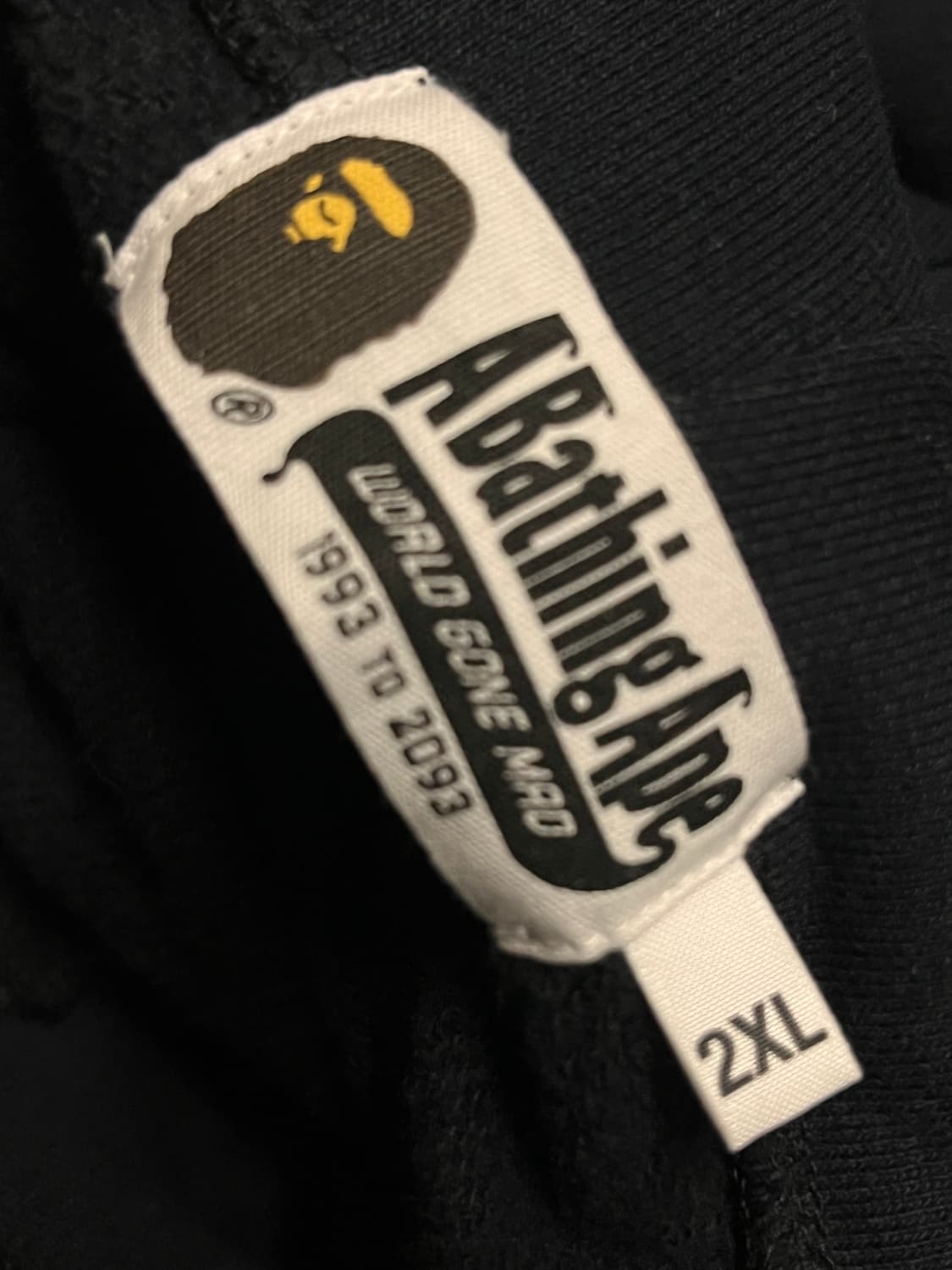 새상품급) 베이프 올블랙 샤크 후드집업 상품이미지3