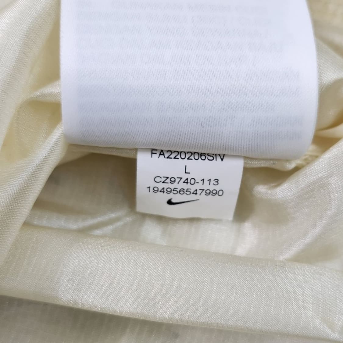 NIKE 윈드러너 서머라이즈 자켓 Women L 상품이미지7