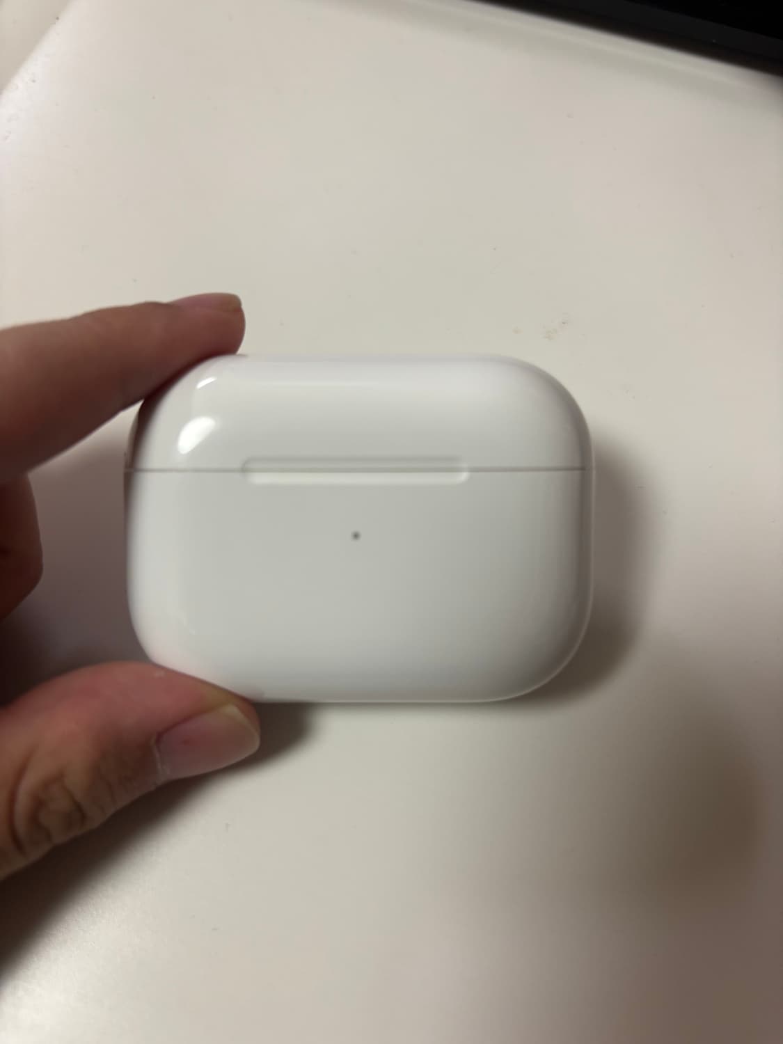 애플 에어팟 프로 2세대 라이트닝 상품이미지1