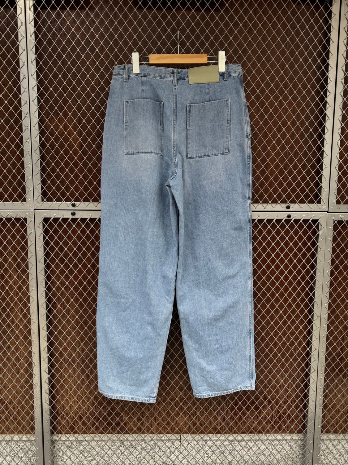 satur 세터 와이드 연청 핀턱 이중 포켓 데님 팬츠 L 상품이미지4