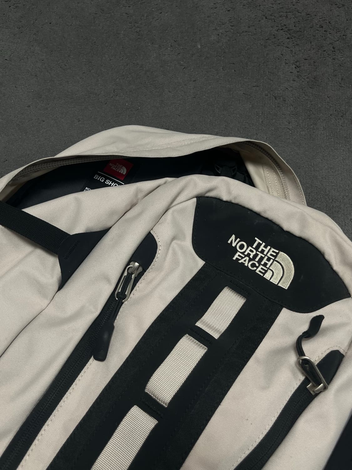 노스페이스 빅샷 백팩 백팩 라이트 베이지 상품이미지2