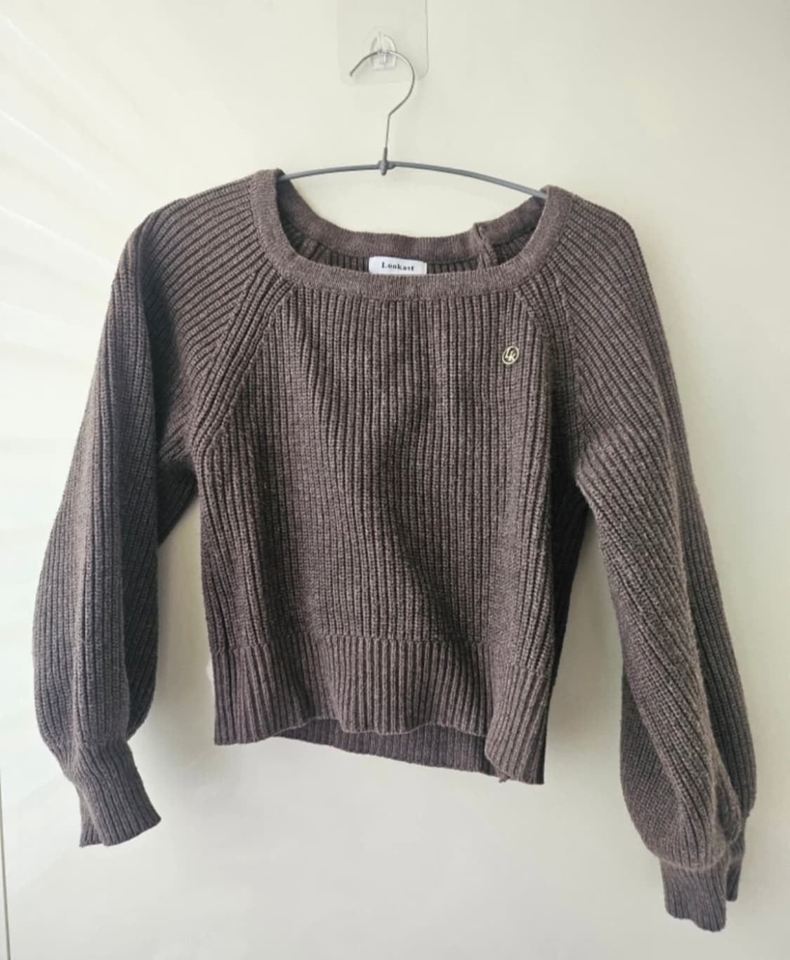 룩캐스트 칼린 스퀘어 넥 니트 상품이미지3