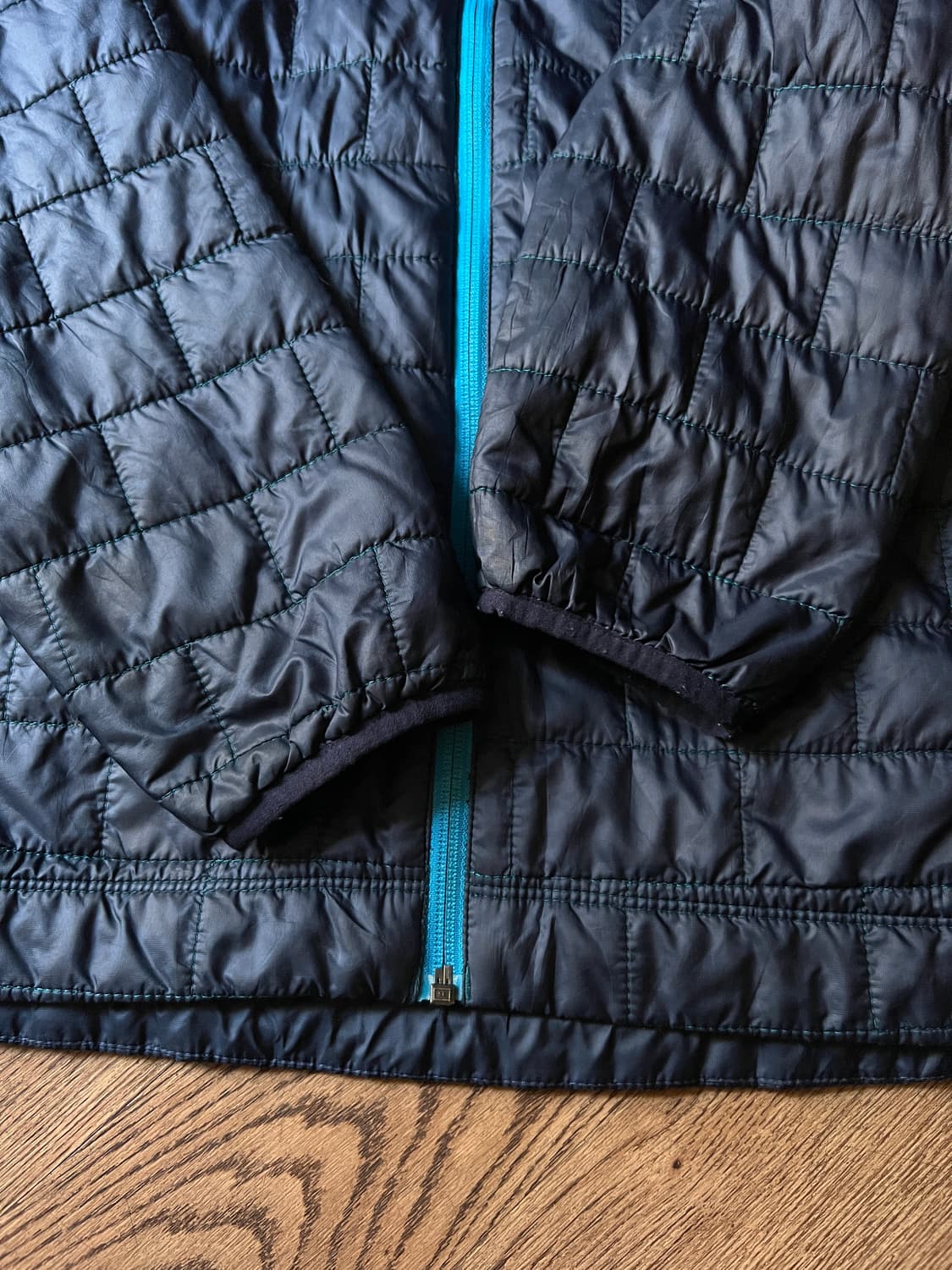 [L]파타고니아 나노퍼프 네이비 경량 패딩 상품이미지5