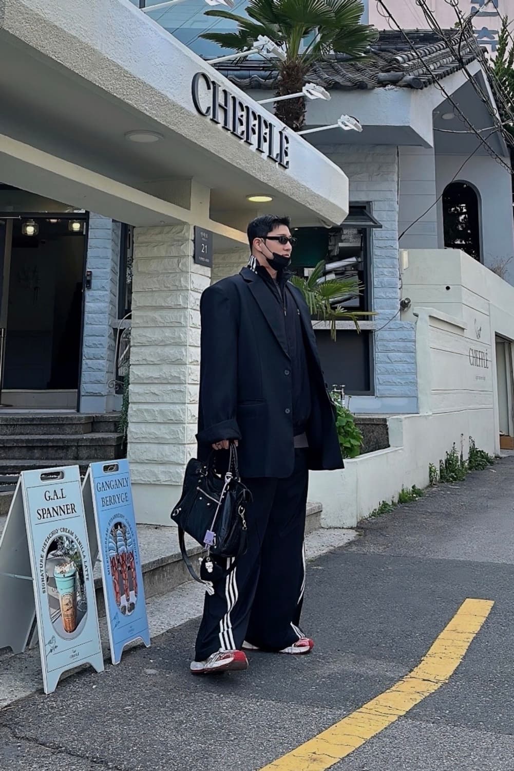 아디다스 아딜레니움 오버사이즈 트랙 팬츠 상품이미지6