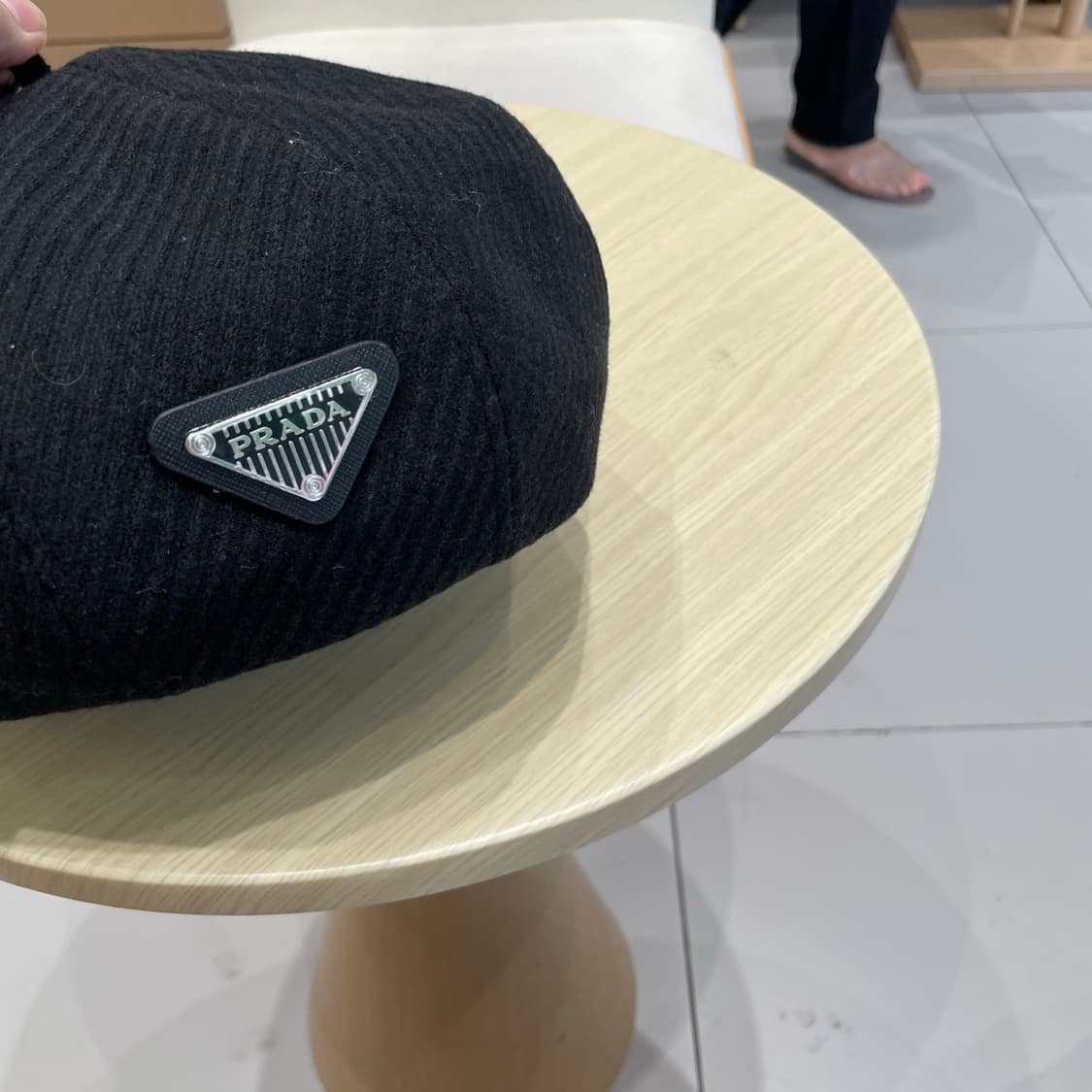 프라다 가을 겨울 모자
 상품이미지3