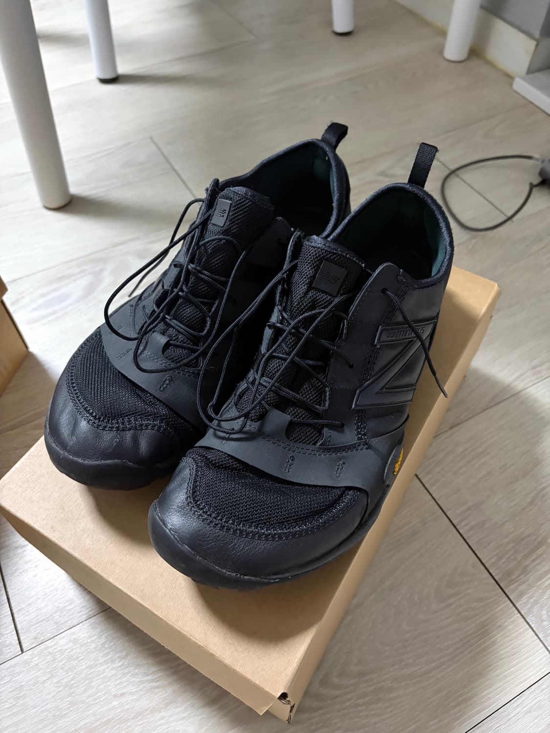 뉴발란스x이세이미야케 275 상품이미지1