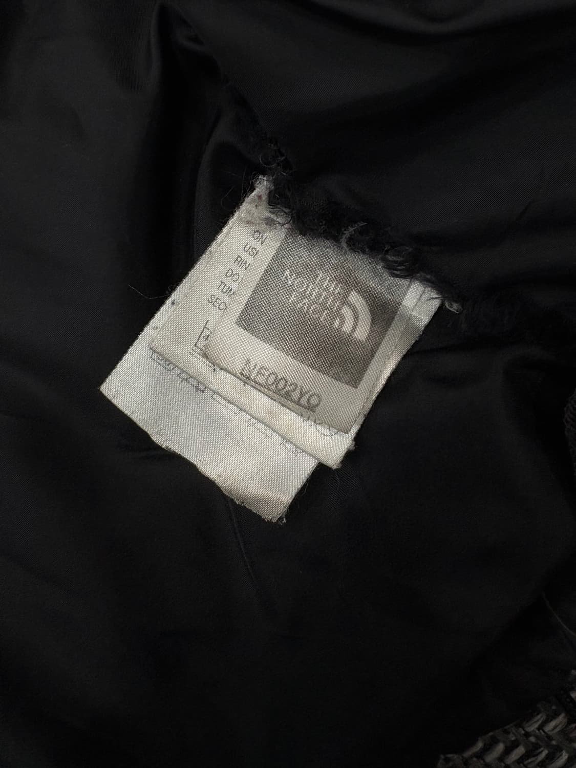 노스페이스 700 푸퍼 패딩 블랙  상품이미지4