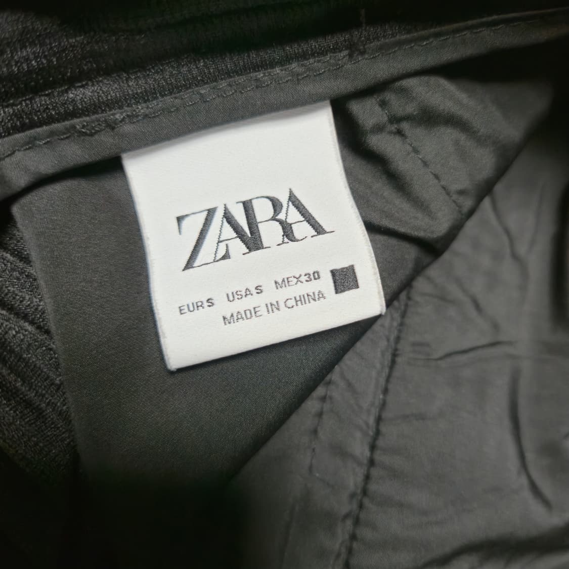 ZARA 플리츠 밴딩 팬츠 상품이미지7
