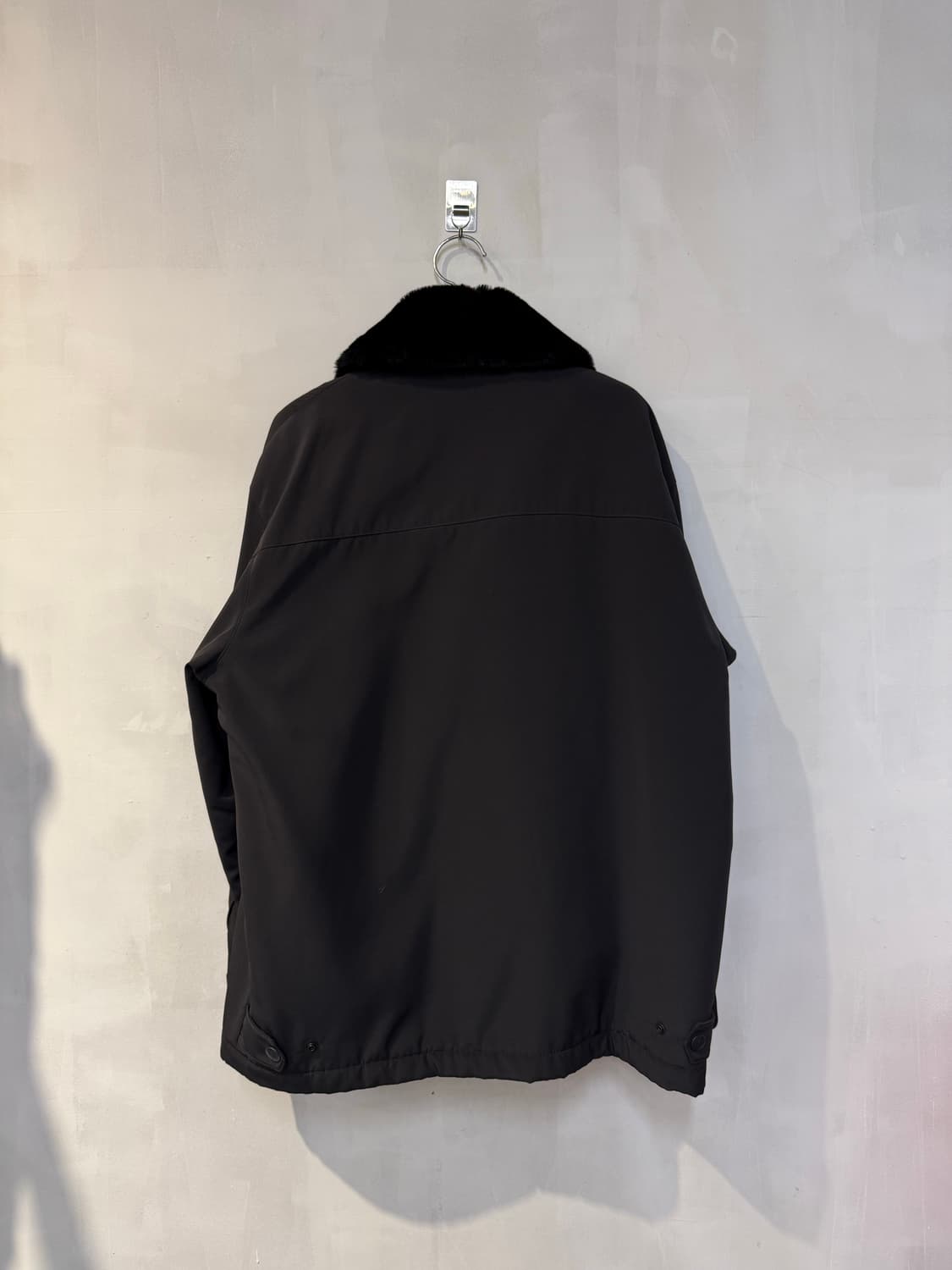 입생로랑 블랙 퍼자켓 상품이미지4