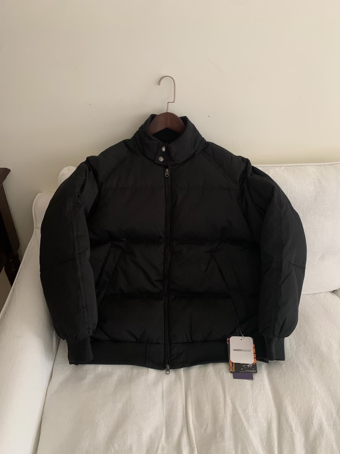 노스페이스 퍼플 로고 패딩 상품이미지2