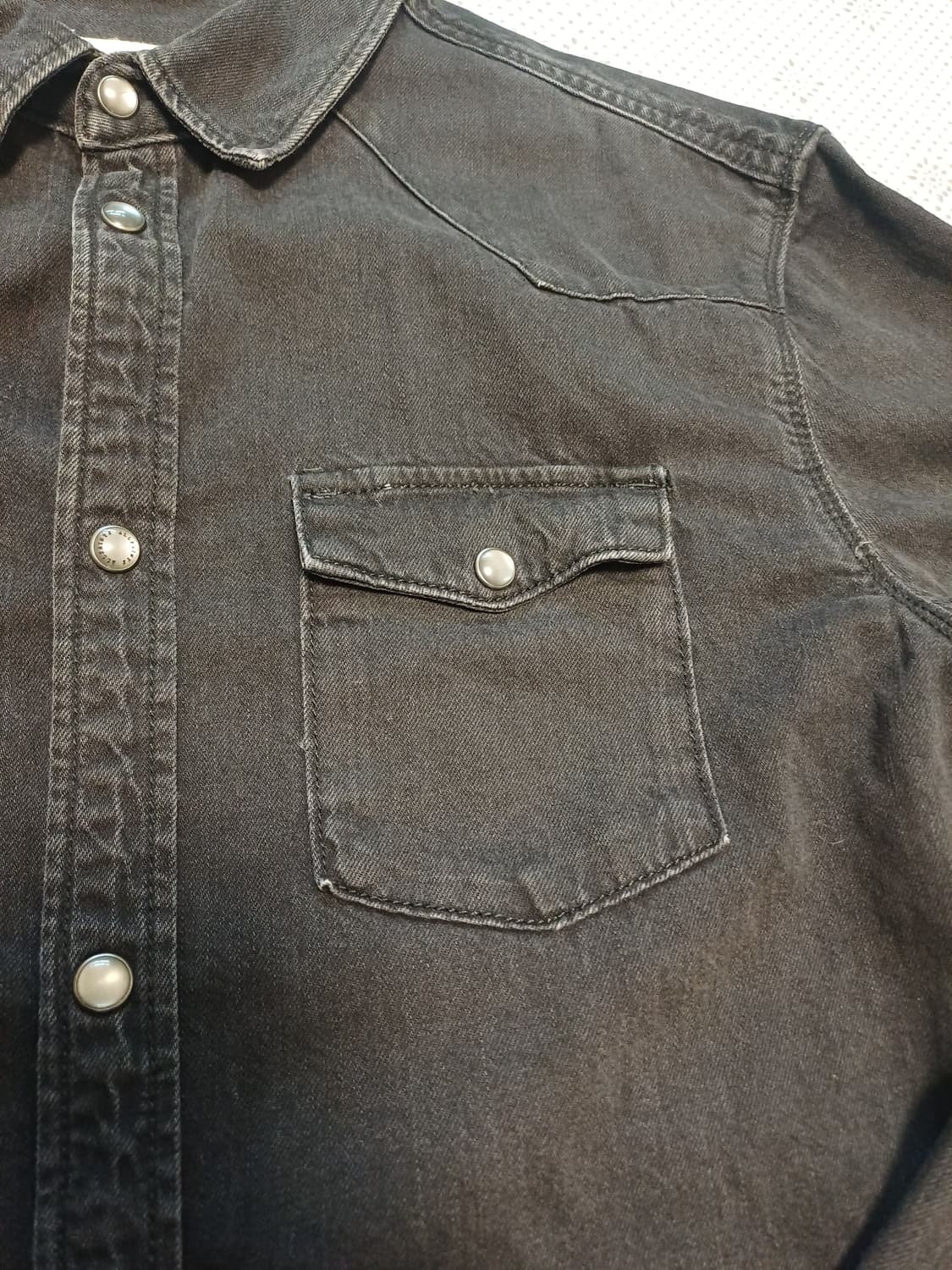 올세인츠(all saints) 블랙데님셔츠 M 상품이미지5